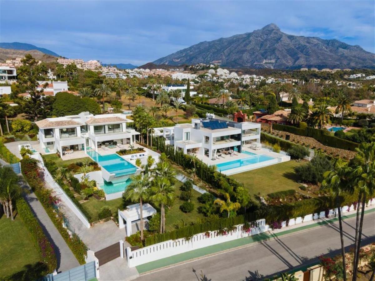 Aurora Marbella