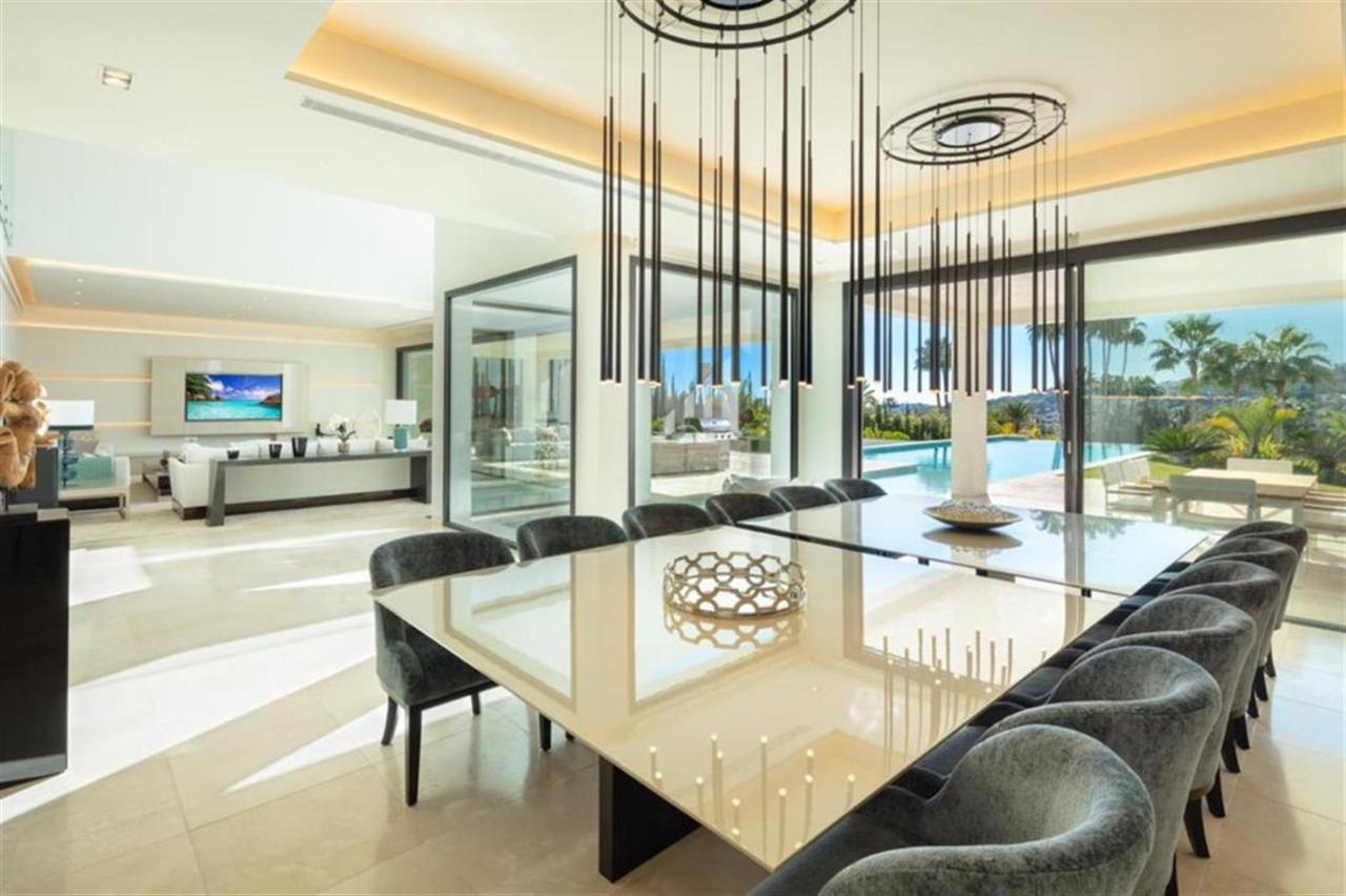 Villa Aurora